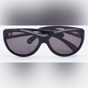 Louis Vuitton Black/Grey Flore Cat Eye Sunglasses